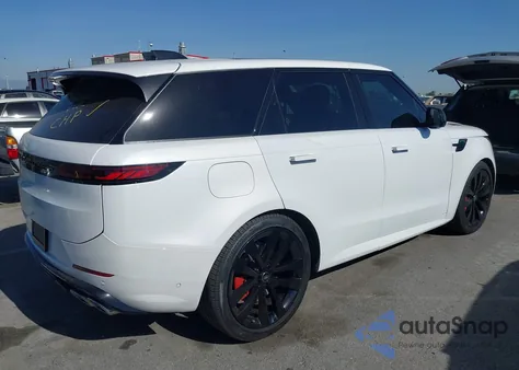 2025 Land Rover Range Rover Sport P530 Dynamic Se z USA, uszkodzony, nr VIN SAL1L9E97SA471849